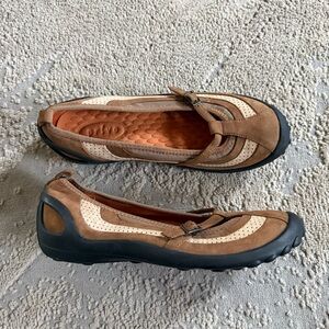 Privo CLARKS Brown Tan leather Walking slip on shoes comfort Loafer flats 8